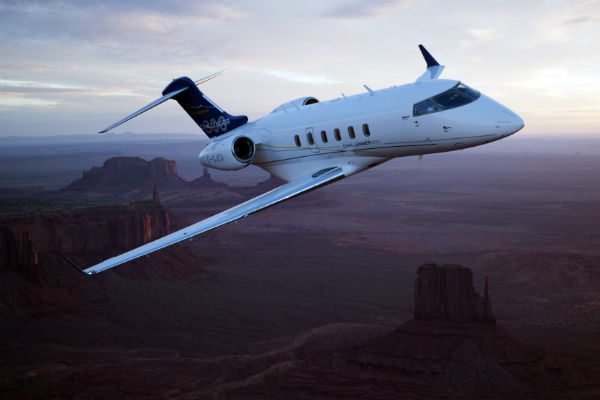 A Bombardier Challenger 300 in flight.